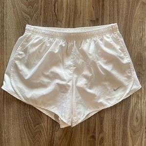 Nike Tempo Big Kids (Girls) Dri-FIT Running Shorts Size L